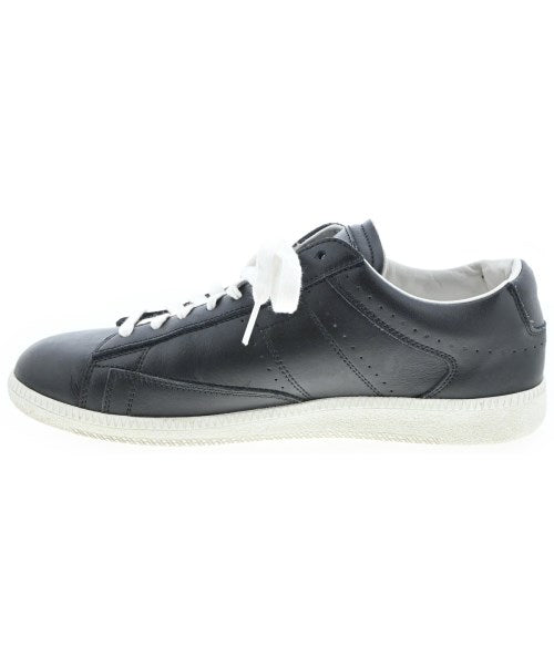 Maison Margiela รองเท้าผ้าใบ