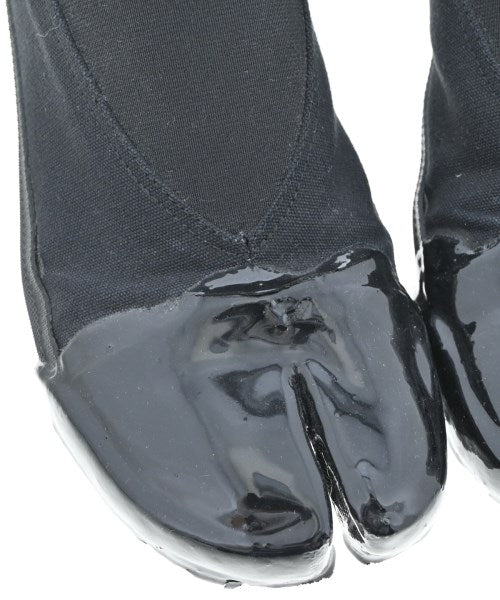 Maison Margiela รองเท้าผ้าใบ