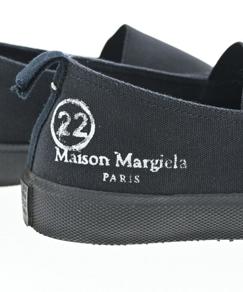 Maison Margiela รองเท้าผ้าใบ