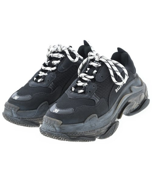 BALENCIAGA รองเท้าผ้าใบ