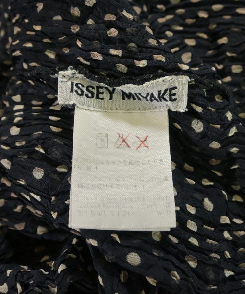 ISSEY MIYAKE เสื้อสตรี