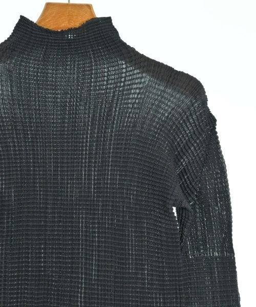 ISSEY MIYAKE เสื้อลำลอง