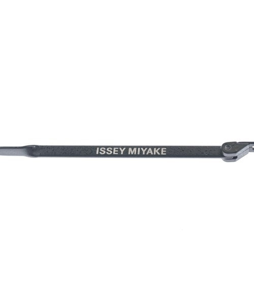 ISSEY MIYAKE แว่นกันแดด