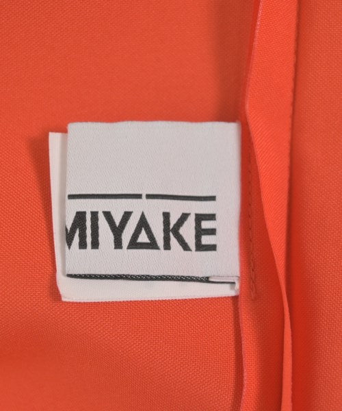 ISSEY MIYAKE เสื้อลำลอง