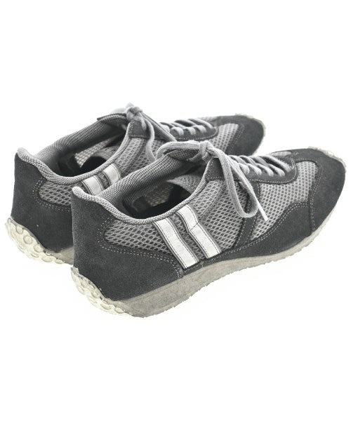 TAO รองเท้าผ้าใบ