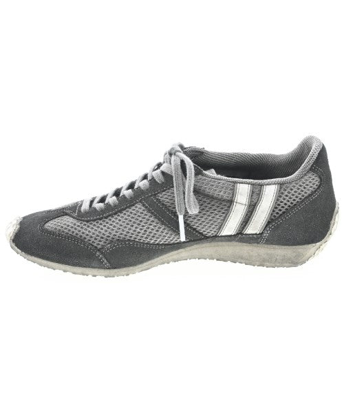 TAO รองเท้าผ้าใบ