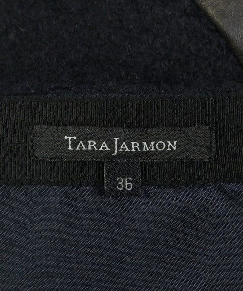 TARA JARMON กระโปรงยาวถึงเข่า