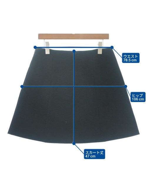 TARA JARMON กระโปรงสั้น