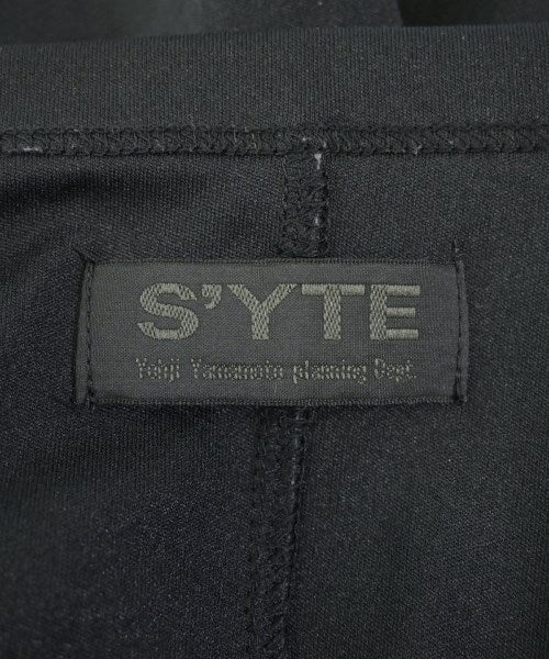 s'yte เสื้อยืด/เสื้อท็อปส์