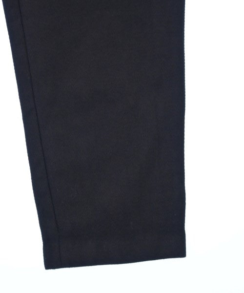 ami กางเกง อื่น