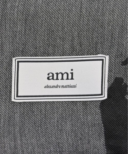 ami เสื้อลำลอง