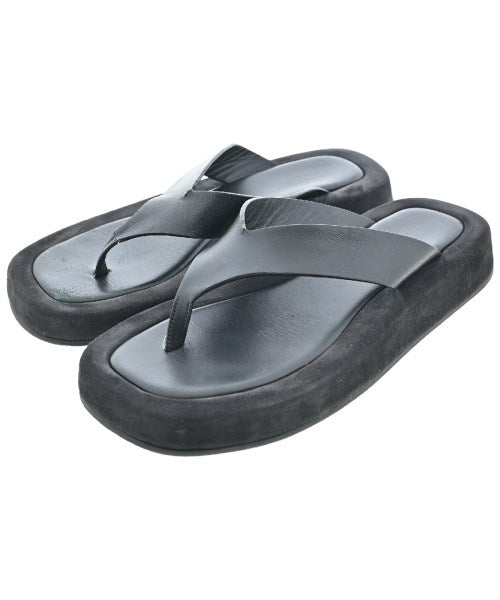 THE ROW รองเท้าแตะ