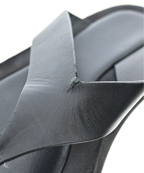 THE ROW รองเท้าแตะ