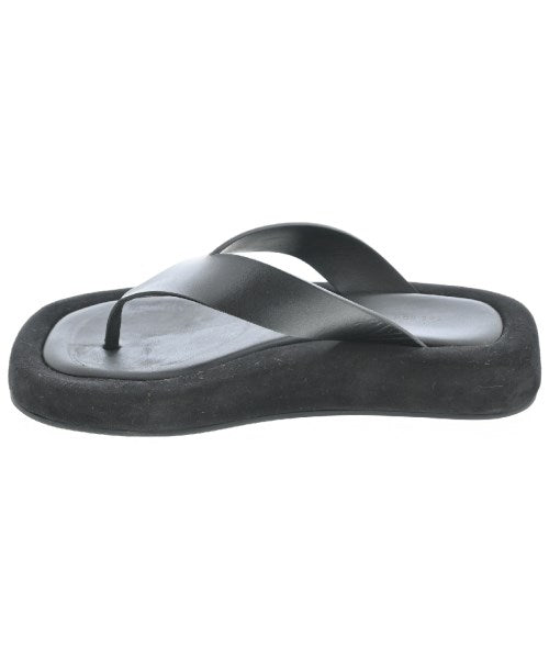 THE ROW รองเท้าแตะ