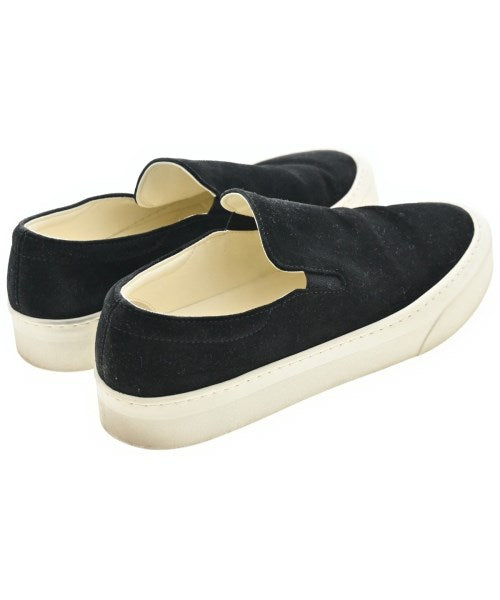 THE ROW รองเท้าผ้าใบ