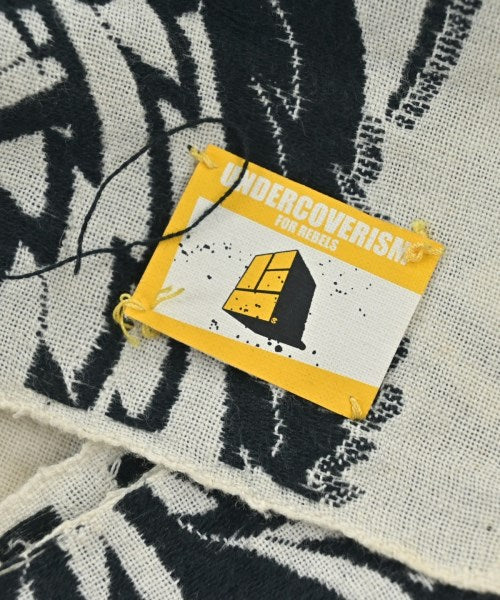 UNDER COVER ผ้าคลุมไหล่