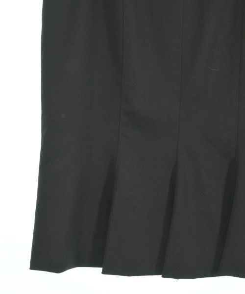 GIVENCHY กระโปรงยาวถึงเข่า