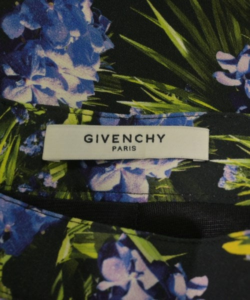 GIVENCHY กระโปรงยาวถึงเข่า
