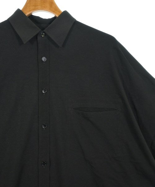 Ground Y เสื้อลำลอง