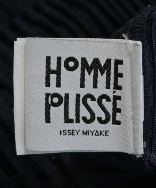 HOMME PLISSE กางเกง อื่น
