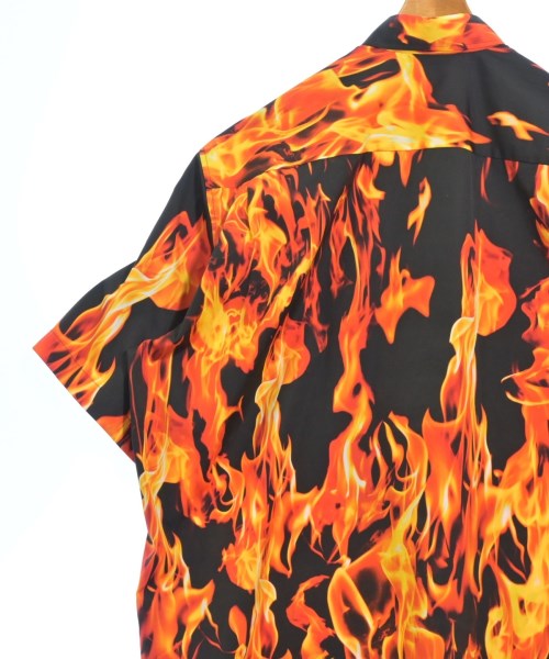 VETEMENTS เสื้อลำลอง