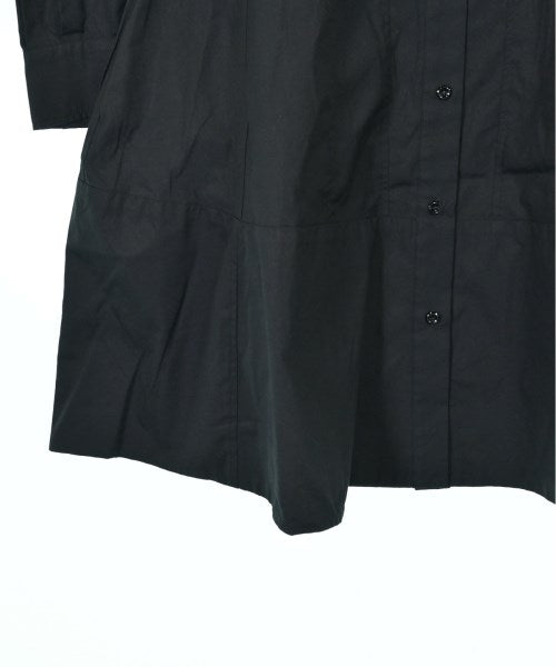 Simone Rocha เดรสที่เป็นเสื้อเชิ้ตตัวยาว