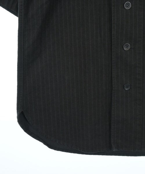 The Elder Statesman เสื้อลำลอง