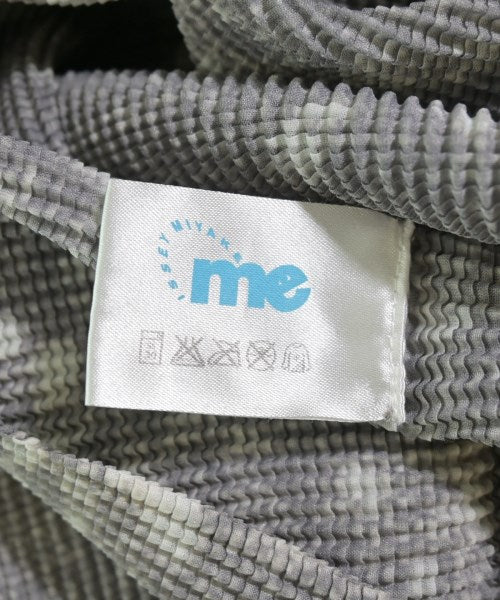 me ISSEY MIYAKE เสื้อลำลอง