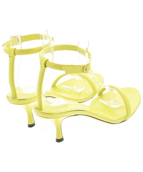 Victoria Beckham รองเท้าแตะ