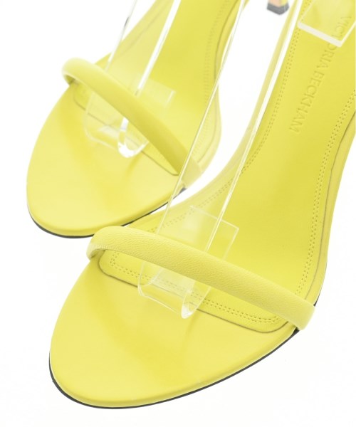 Victoria Beckham รองเท้าแตะ