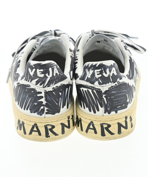 MARNI รองเท้าผ้าใบ