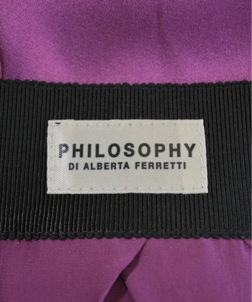 Philosophy di Alberta Ferretti กระโปรงยาวถึงเข่า