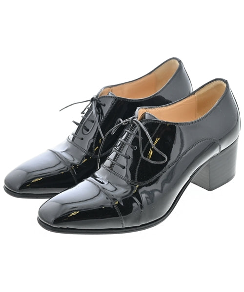 Christian Louboutin รองเท้าสวมทางการ