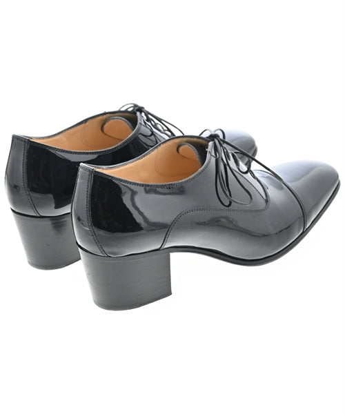Christian Louboutin รองเท้าสวมทางการ