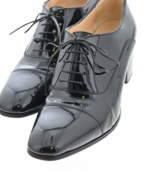 Christian Louboutin รองเท้าสวมทางการ