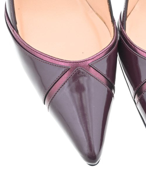 Christian Louboutin รองเท้าส้นสูง