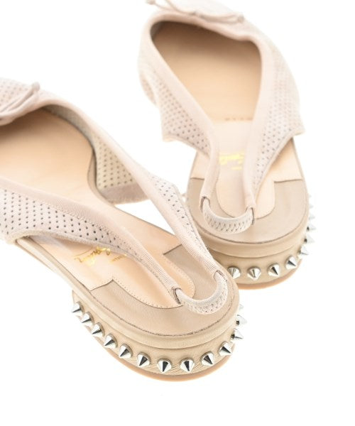 Christian Louboutin รองเท้าส้นสูง