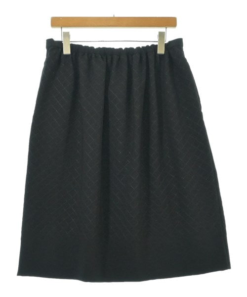 Chloe กระโปรงยาวถึงเข่า