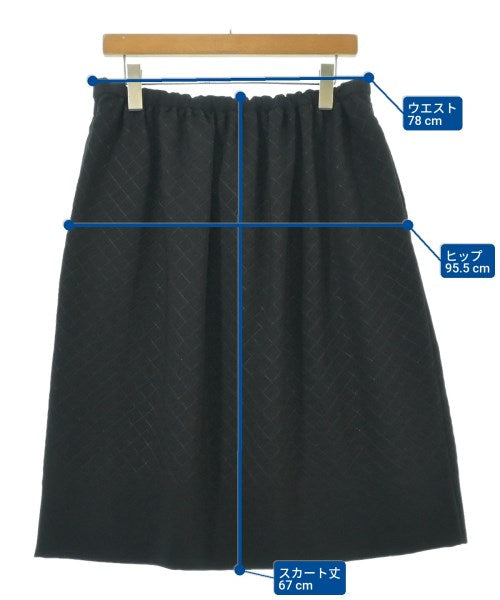 Chloe กระโปรงยาวถึงเข่า