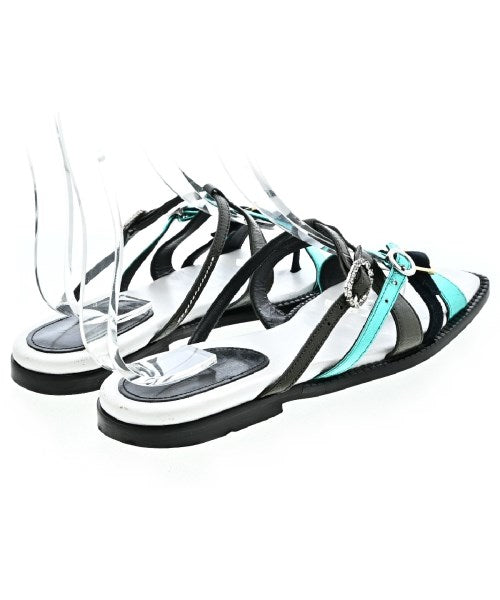 MM6 รองเท้าแตะ