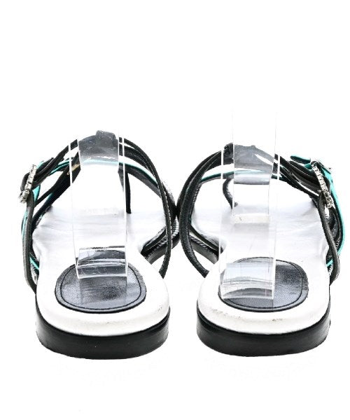 MM6 รองเท้าแตะ