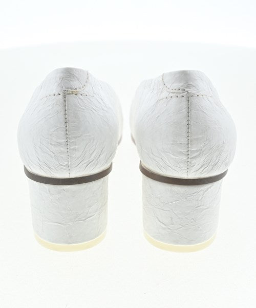 MM6 รองเท้าสวมทางการ