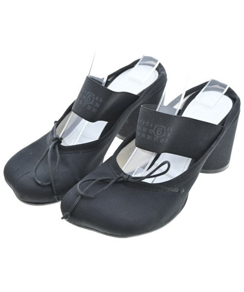 MM6 รองเท้าแตะ