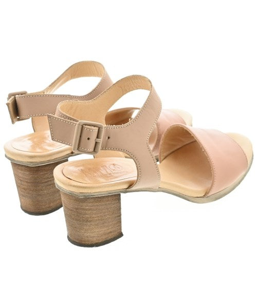 MM6 รองเท้าส้นสูง