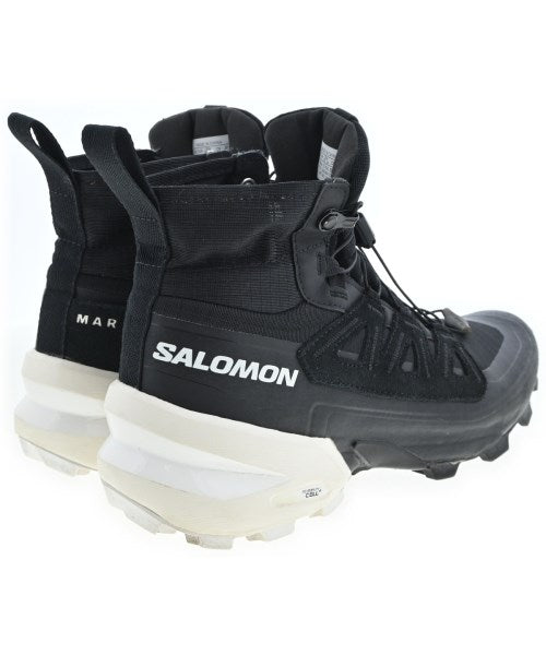 MM6 รองเท้าผ้าใบ