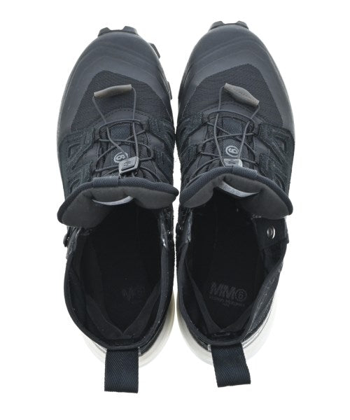 MM6 รองเท้าผ้าใบ