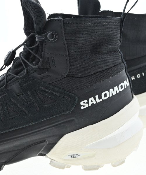 MM6 รองเท้าผ้าใบ