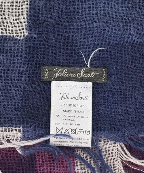 Faliero Sarti ผ้าคลุมไหล่