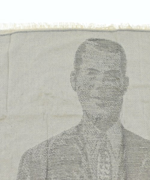 CHRISTOPHE COPPENS ผ้าคลุมไหล่