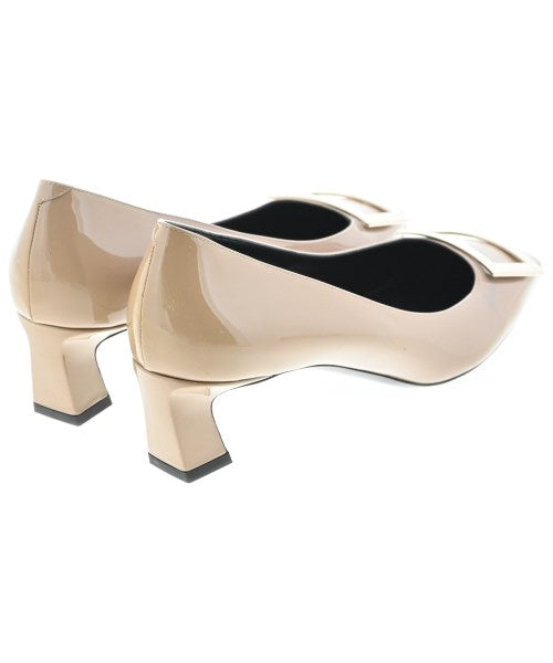 Roger Vivier รองเท้าส้นสูง